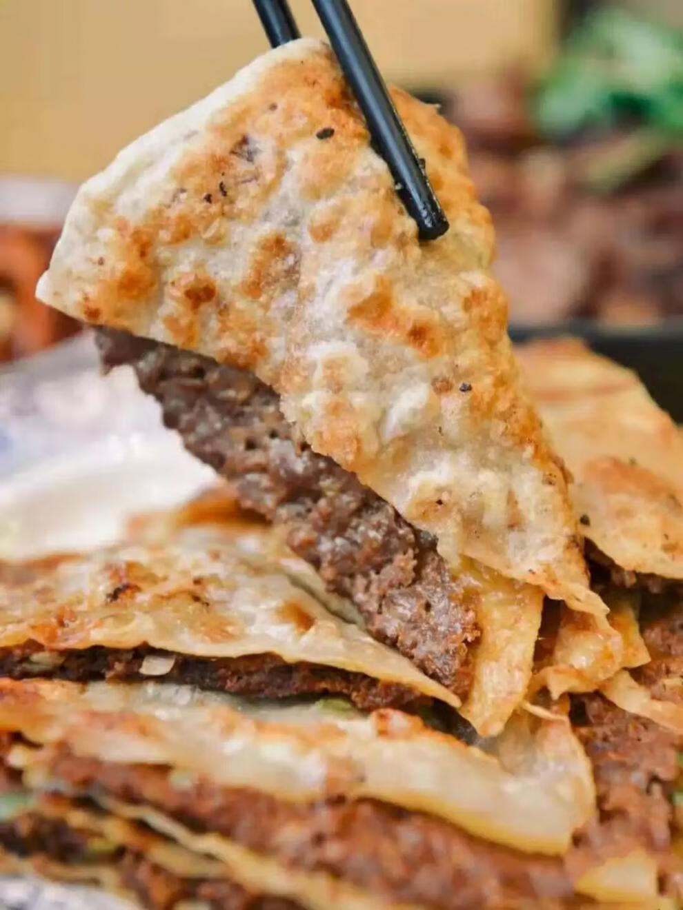 香河肉饼梅干菜肉饼廊坊河北特产小吃早餐薄皮鸡肉饼猪肉馅饼烧饼