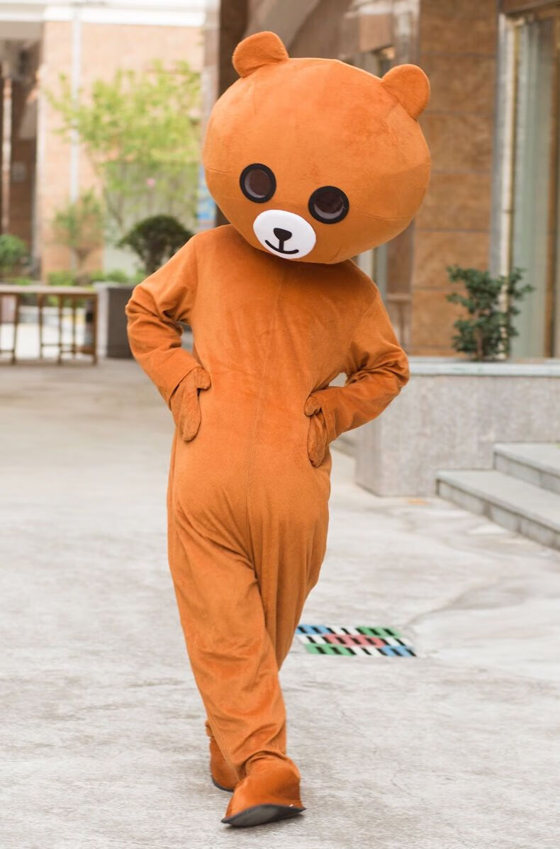 抖音同款圣诞节礼品网红熊人偶服布朗熊卡通玩偶服抖音熊行走发传单