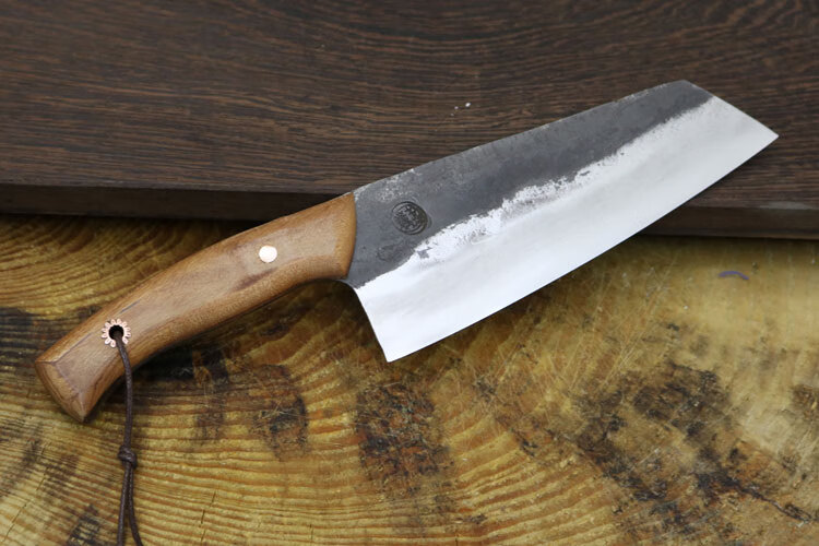 铁匠世家老式菜刀龙泉螭龙纯手工锻打铁菜刀家用女士切菜切片超快锋利