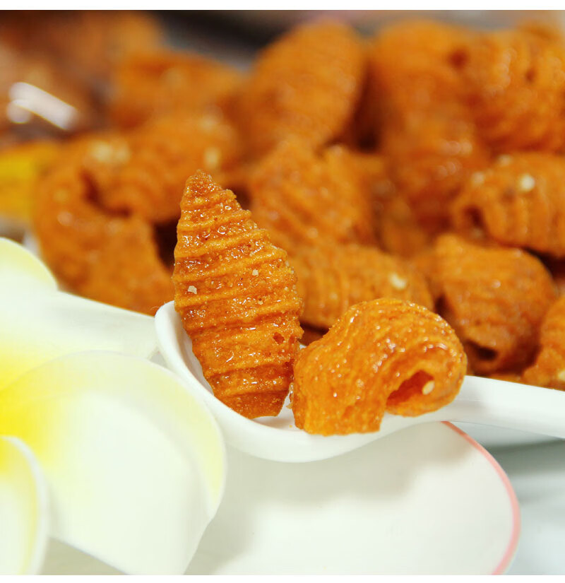 海螺酥甜辣酥脆小零食贝壳酥蜗牛酥校园宿舍童年怀旧小袋膨化食品