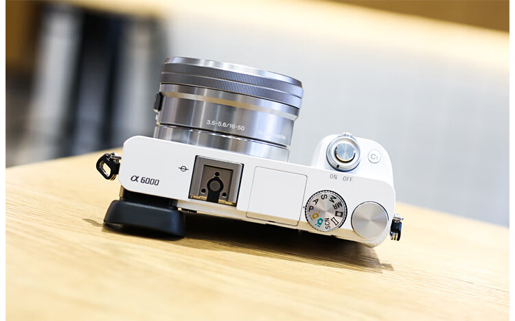 索尼(sony)a6000 a6400 a6100入门级微单 4k高清旅游相机a 黄色 m6二