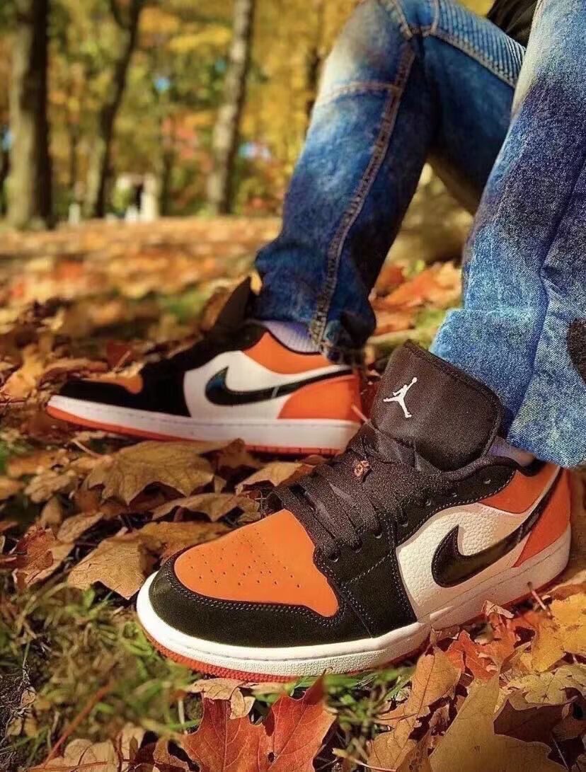 纯原aj1低帮烟灰郭艾伦小巴黎男女同款板鞋aj黑白灰灰休闲鞋 郭艾伦