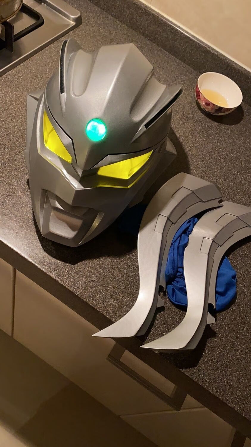 立始赛文奥特曼皮套 赛罗奥特曼头盔3d光敏激光刻成品头套皮套zero1:1