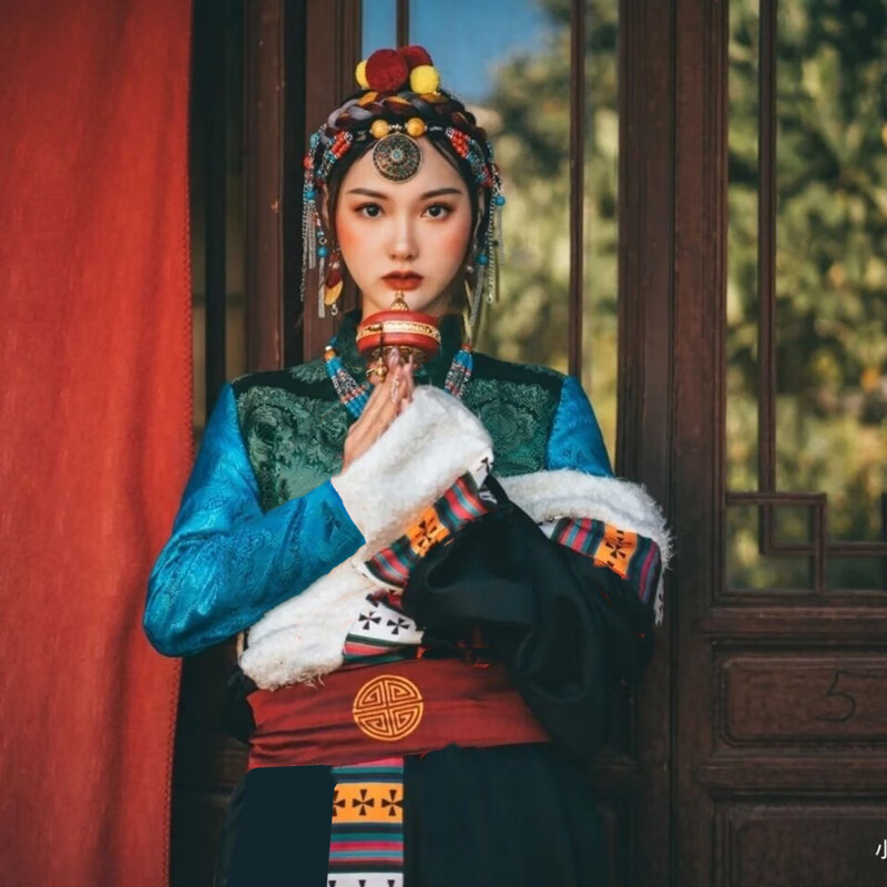 藏族服装女外套藏袍西藏民族风特色日常节日穿搭士藏式袍藏装藏服