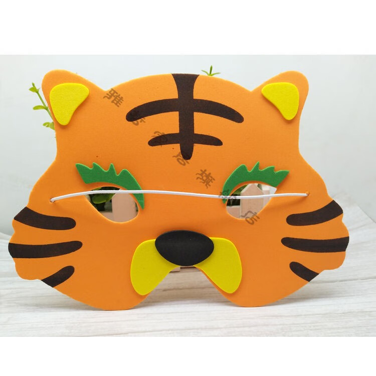 玩具动物带绳活动表演头饰头套装扮节日幼儿园男女孩长颈鹿面具1个