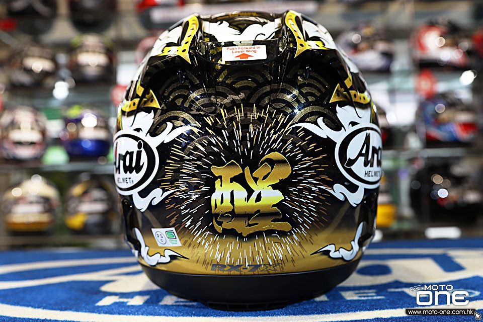 现货/ 日本进口arai摩托车头盔7x 特别合作款黑金醒狮 骑行全盔 rx-7x