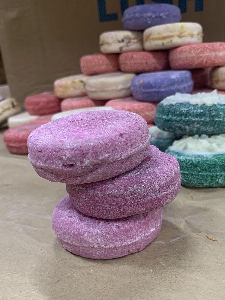 小i红帽洗发皂lush小i红帽英国再新洗发皂手工精油皂蓝海洋头屑拜i拜