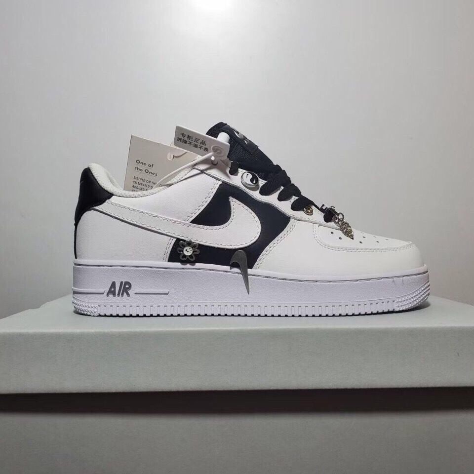 一号低帮男女高品质刮刮乐牛油果奶咖日系防滑鞋 空军一号刮刮乐白黑