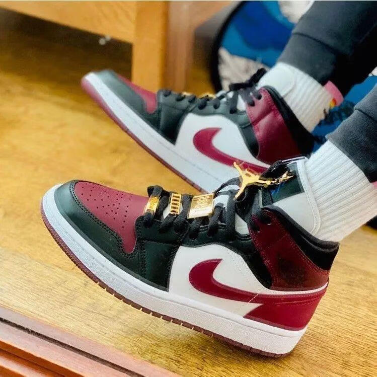 air乔1mid酒红脚趾金属扣飞翼男女运动休闲百搭轻便篮球鞋酒红cz43