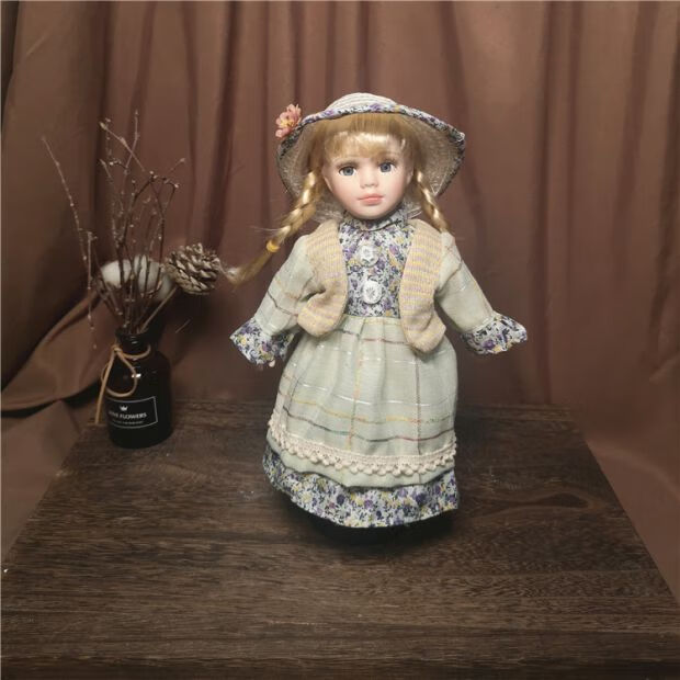 30厘米小号可爱陶瓷洋娃娃家居办公室客厅卧室个性摆件生日结婚礼 17