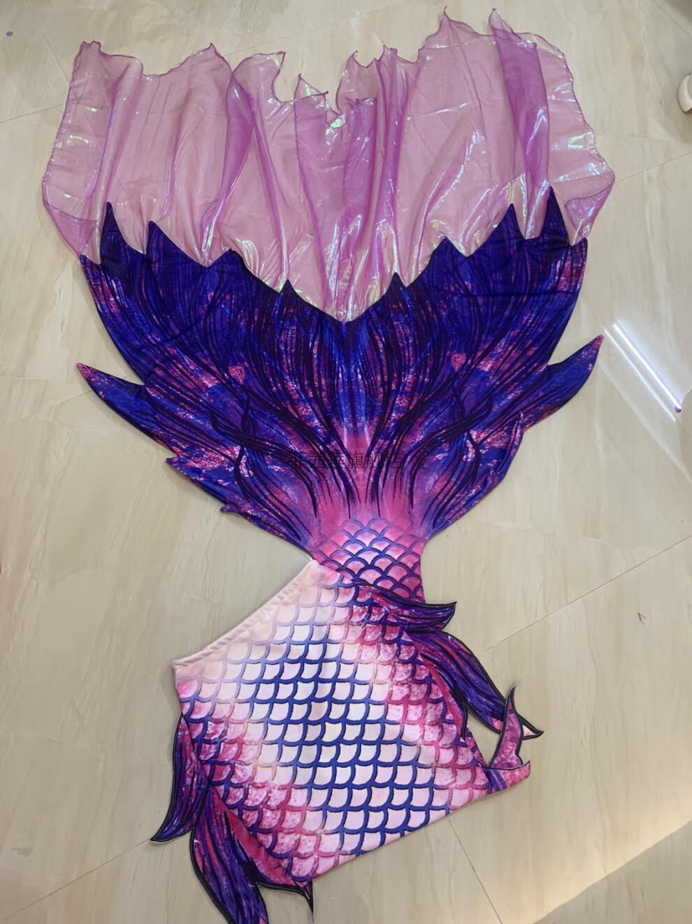 美人鱼潜水鱼尾yuner芸儿原创鱼高端鱼尾大尾巴泳衣游泳衣海洋馆摄影