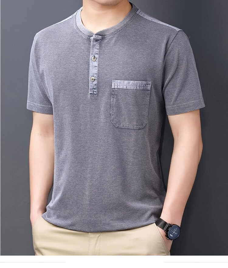 太子龙轻奢高端无领t恤男士短袖中老年爸爸夏装有兜口袋体恤带扣半袖