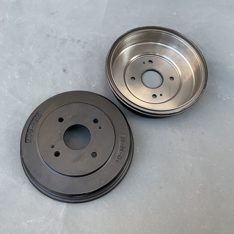 五菱荣光 荣光s 荣光v 荣光小卡/新卡单双排货车 后刹车鼓 制动鼓