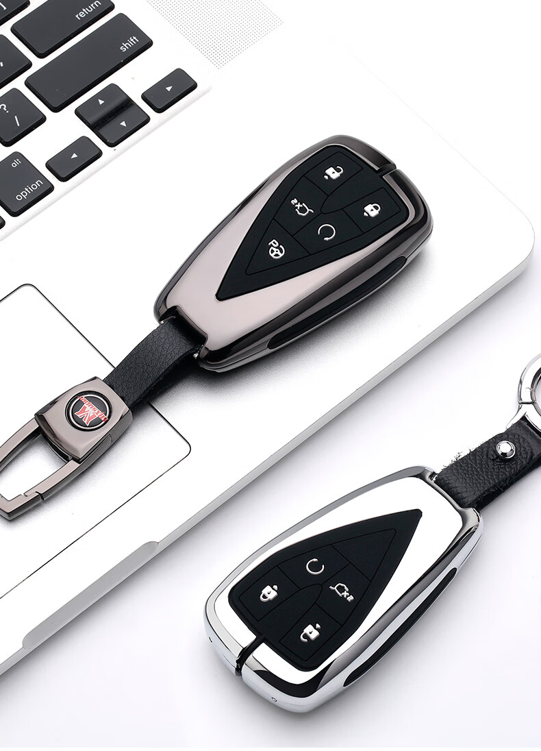 适用长安欧尚x5钥匙套专用2021款豪华型车载用品装饰钥匙扣金属壳扣男