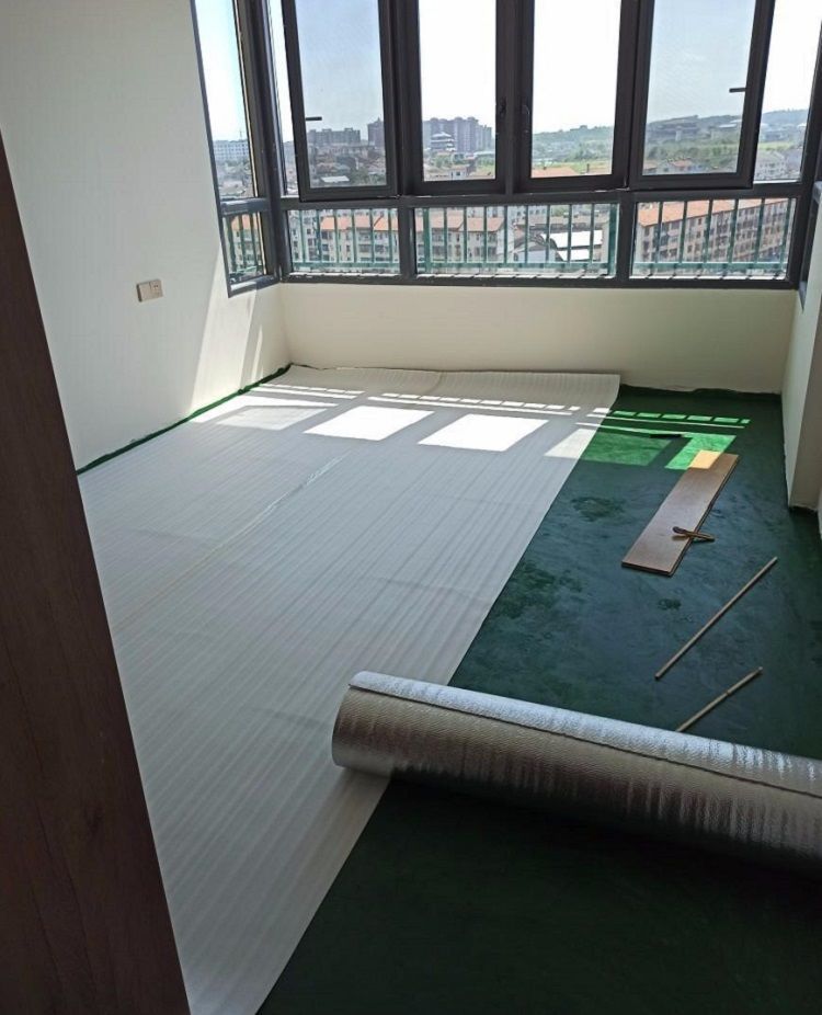 多层复合木地板辅料室内专用防潮铝膜防潮垫地膜防水防霉减震ixpe地热