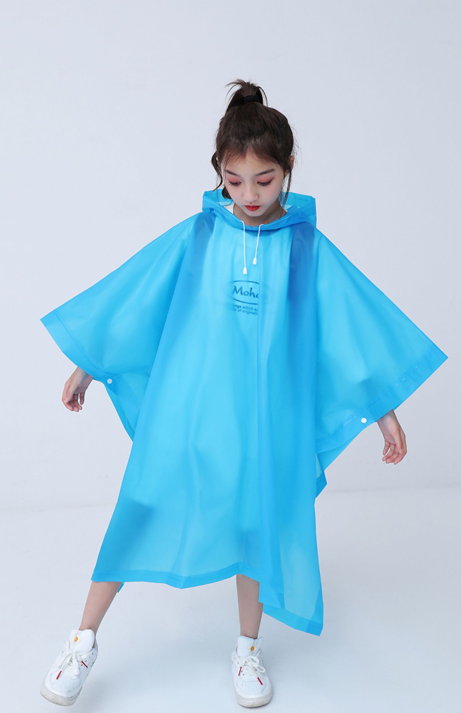 开学季一次性雨衣儿童户外加厚防小孩学生可背包透明男女款雨披 音乐