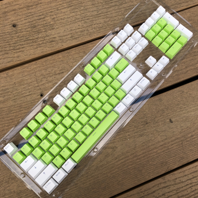 黑峡谷gk715 oem高度pbt透光键帽机械键盘104键纯白适配微星gk50z 白