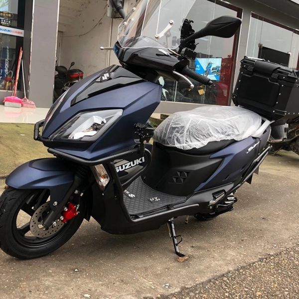 适用于铃木uy125加厚保险杠踏板车uy125加厚护杠 护架防摔杠 碳钢前后