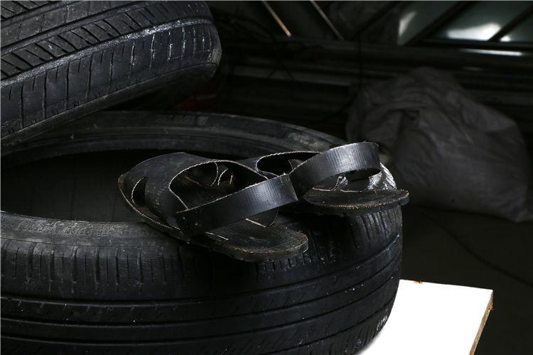 纯手工越南橡胶轮胎凉鞋老式复古怀旧拖鞋个性沂蒙大凉鞋丑鞋潮夏竹奈