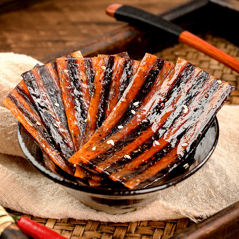 8090后儿时回忆网红零食斑马肉辣条麻辣牛筋辣片面筋小包装食品买5包5