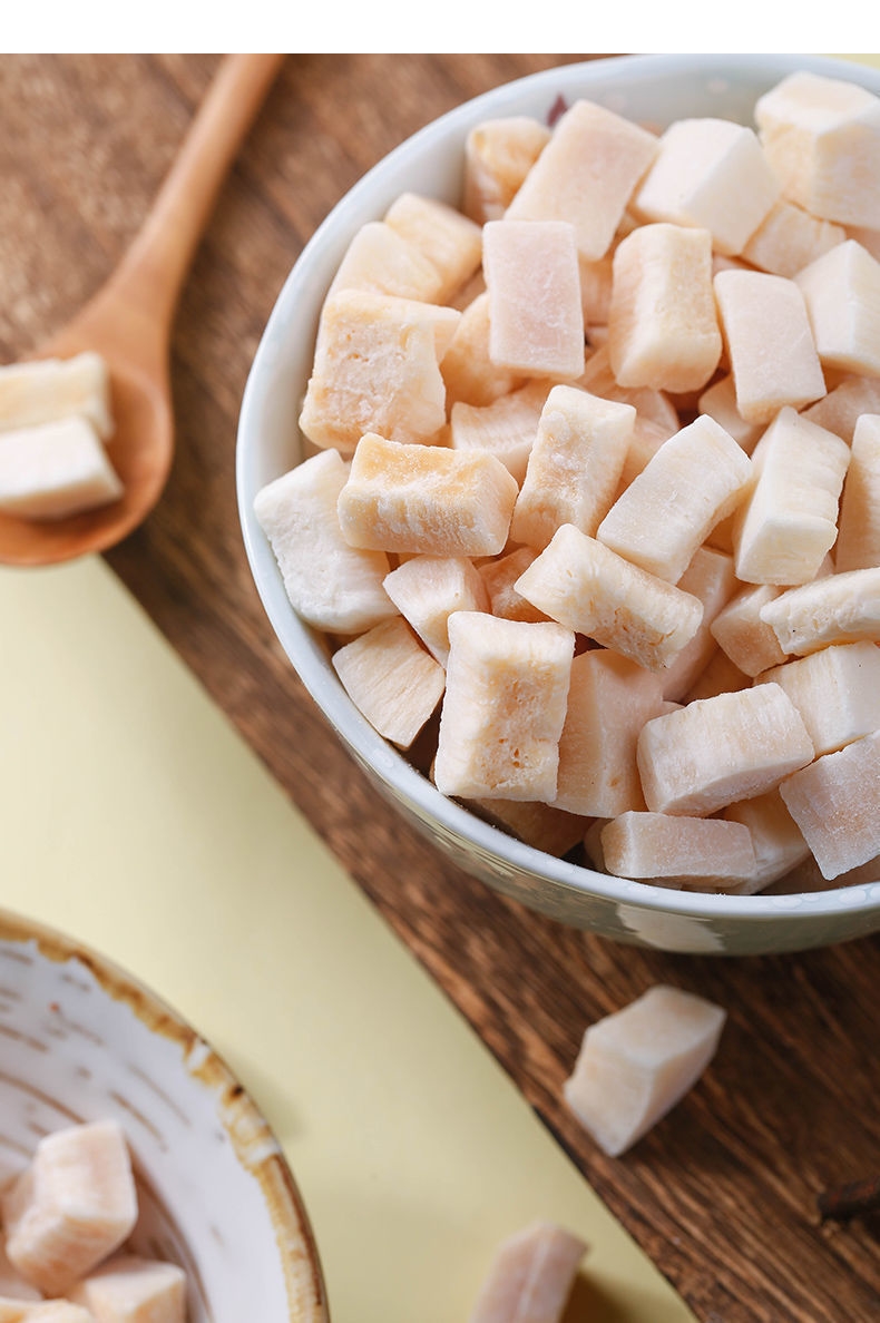 海南特产椰子片脆片即食烤椰子肉干脆块椰果干网红办公室休闲零食1罐