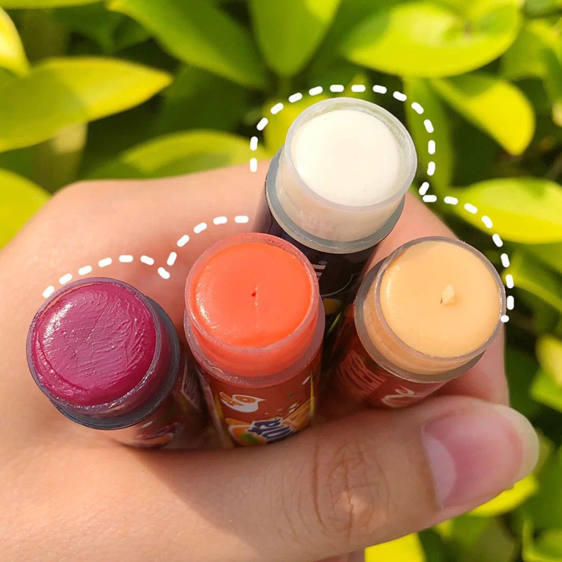 新年礼物可乐润唇膏lipsmacker雪碧饮料味可口可乐女保湿滋润润唇膏