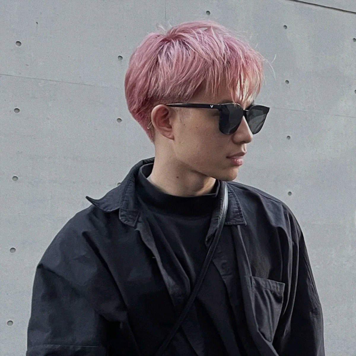 薄藤紫8度(男生显白) 补色或底色8度黄的拍(单只染膏)【图片 价格