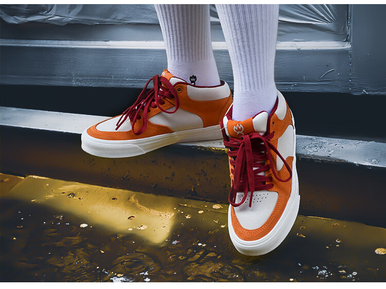 极客路滑板鞋 极路客滑板鞋国产男女学生耐磨减震翻反毛皮中高帮bmx