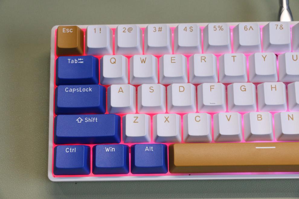 sanwa supplyganss 高斯键帽绀宇黄二色成型oem高度小全套键帽适配87