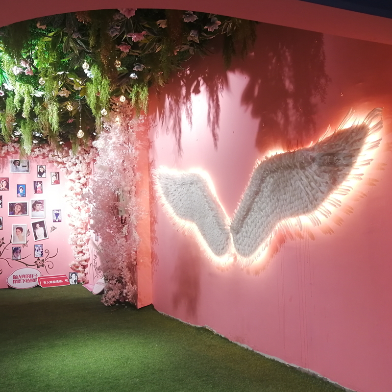 天使羽毛白色翅膀打卡道具小红书失恋抖音网红墙拍照奶茶背景装饰定制
