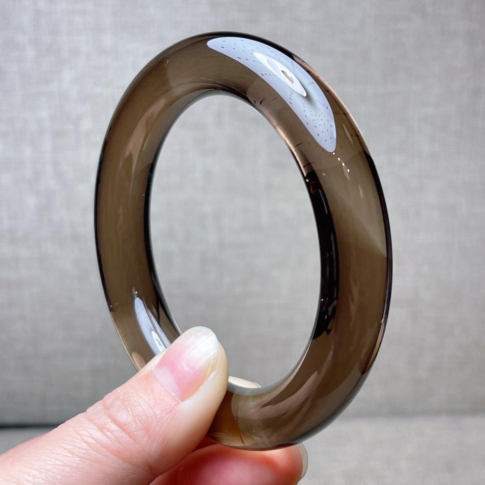 古珍茶水晶手镯茶晶胖圆条55内径女款镯子时尚圆镯一物一图送长辈妈妈