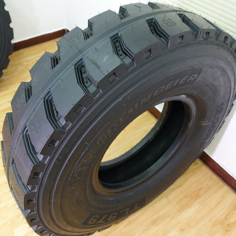 矿山专用防爆胎11001200r20全钢丝抗载耐磨卡货车1200r20898外壳