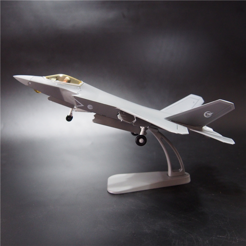 歼31鹘鹰战斗机172模型合金仿真舰载机珠海航展纪念礼物148中航沈飞版