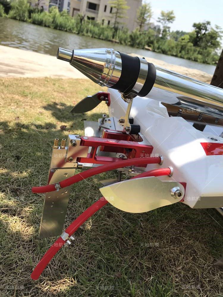 遥控快艇烧油大型遥控船油动快艇玩具水上超快竞速海啸30cc发动机遥控