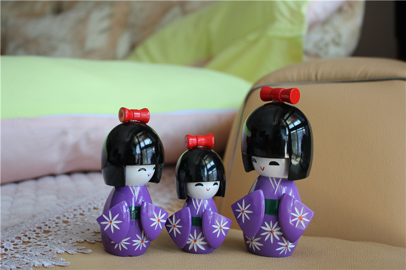 日本木偶娃娃和服樱花玩偶摆件日式套娃料理寿司店装饰和风礼品红色