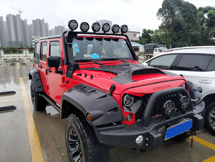 适用于超亮6寸led车顶射灯4x4越野车bj40p远光灯牧马人jeep网罩竞技杠