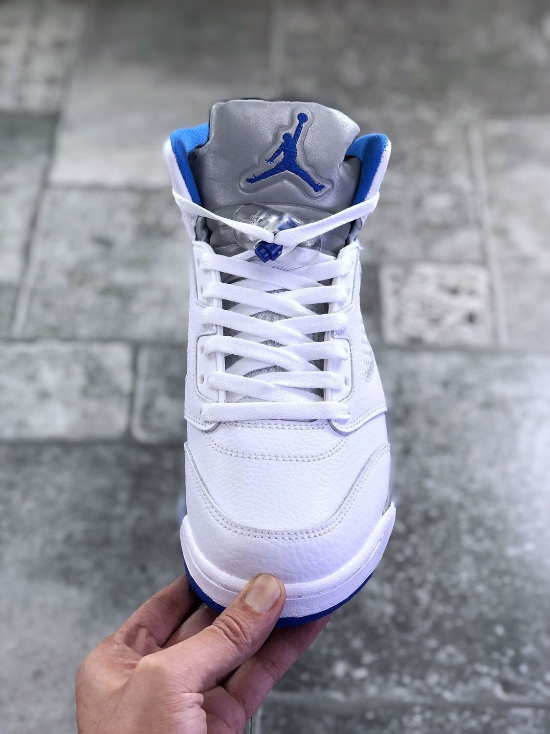 男女同款aj5白蓝低帮篮球鞋乔5休闲运动板鞋情侣鞋440888140白色375