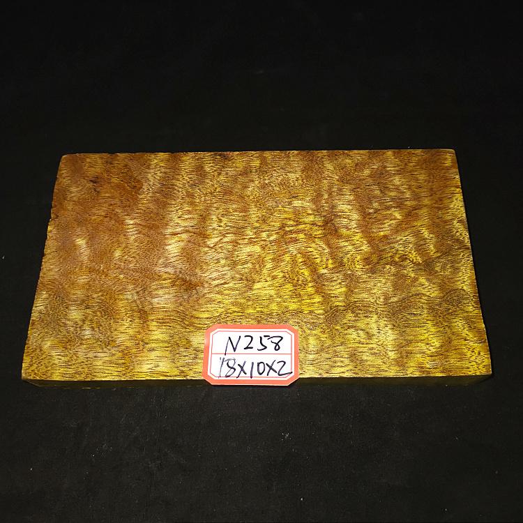 8b32d2178e515076.jpg