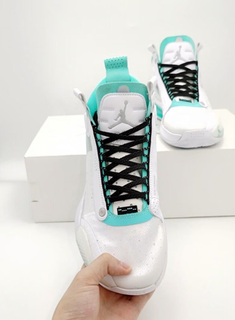 耐克纯原郭艾伦同款球鞋乔糖果白镭射男女气垫实战篮球鞋aj34涂鸦40