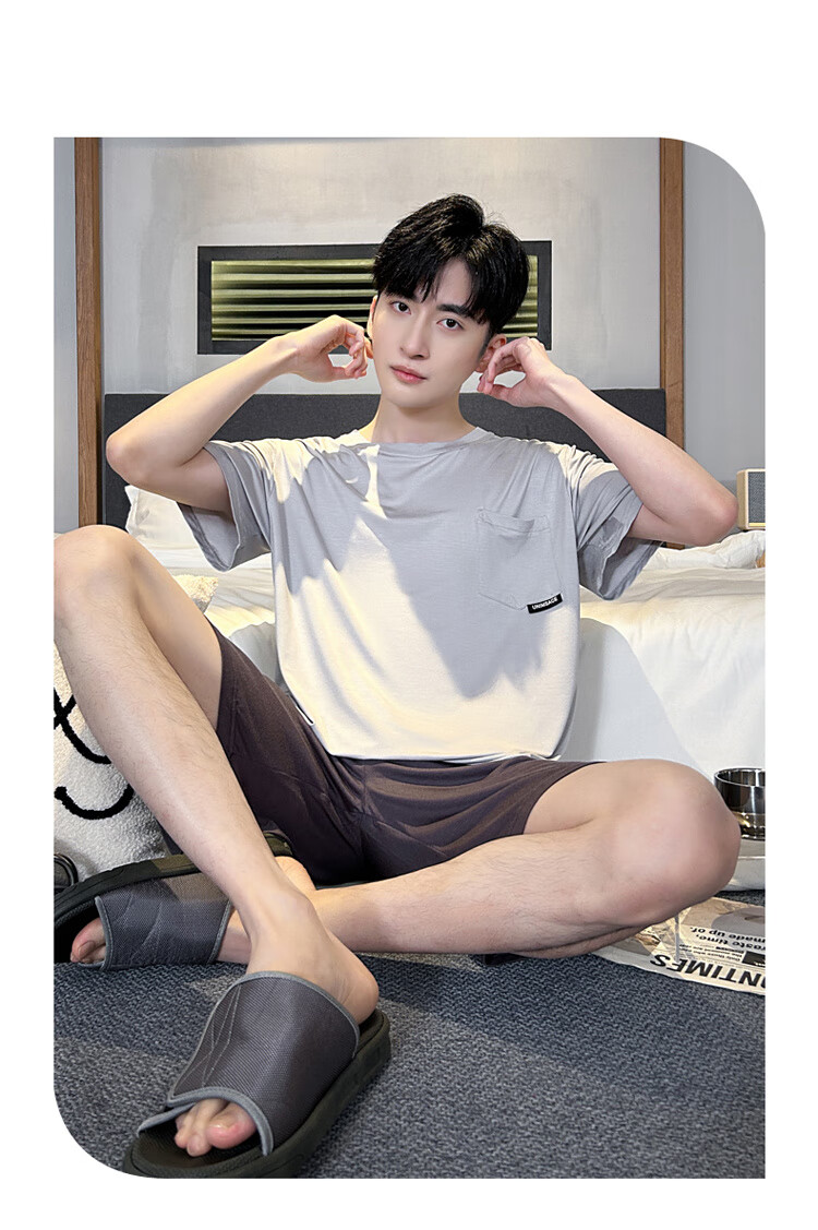 2d810bc84764a3da.jpg' style=
