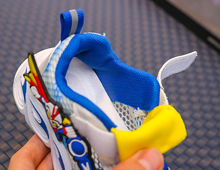 7855b0616ff55a90.jpg' style=