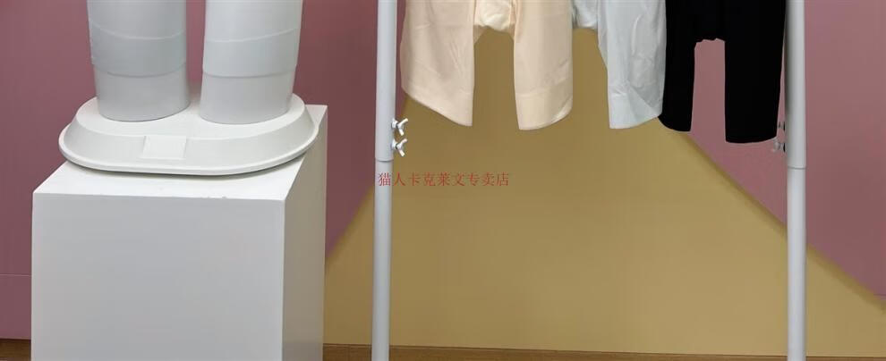 135514fc50d7d7b7.jpg' style=