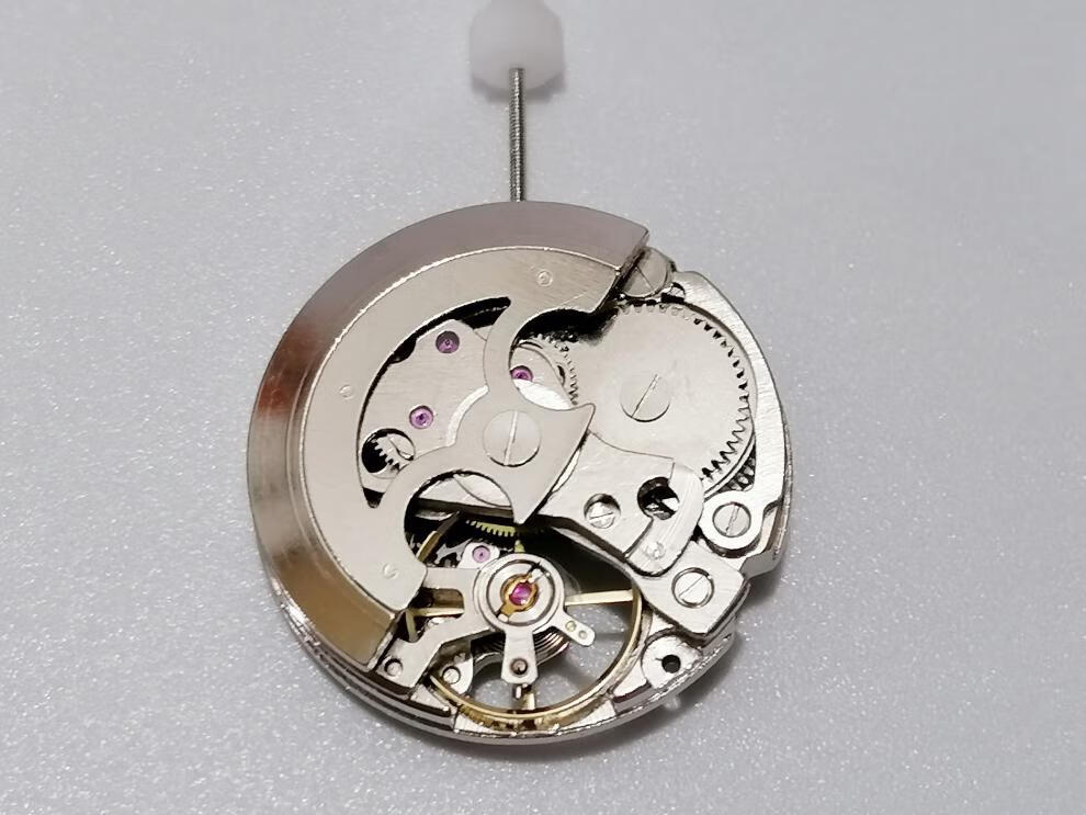 世宜得丹东机芯手表机芯7120上海机芯统机机芯丹东机芯三针全新机芯