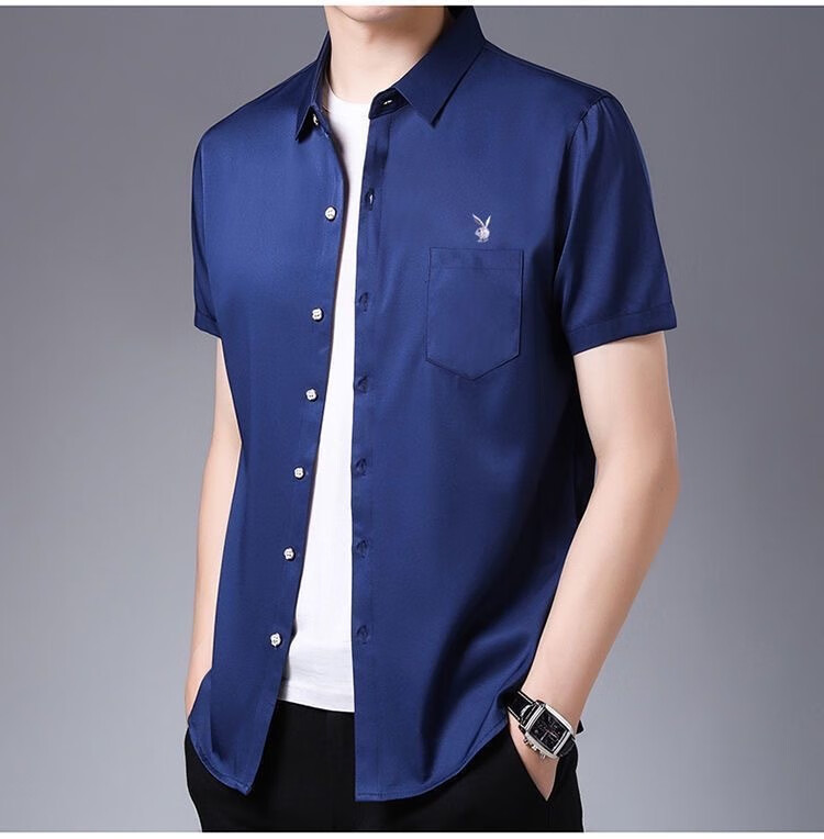 c8d35562a222e396.jpg' style=