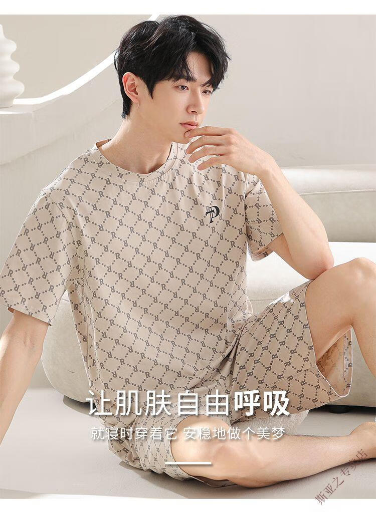 08cfe262f7d01432.jpg' style=