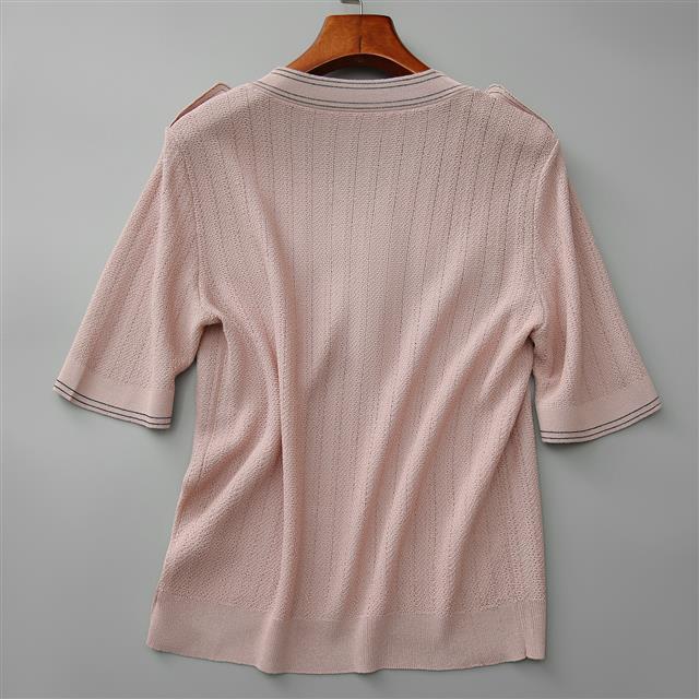 f64d8bf3759aa558.jpg' style=