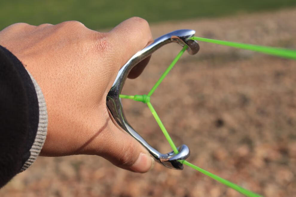 速射高精度弹弓成人专业猎弓狂蟒之怒速射黑夜新型速射弓高精度户外