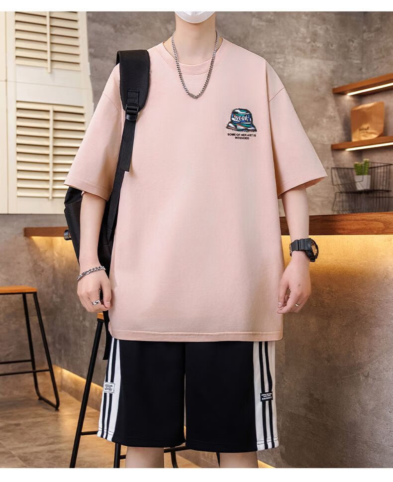 058032510c1c85c7.jpg' style=