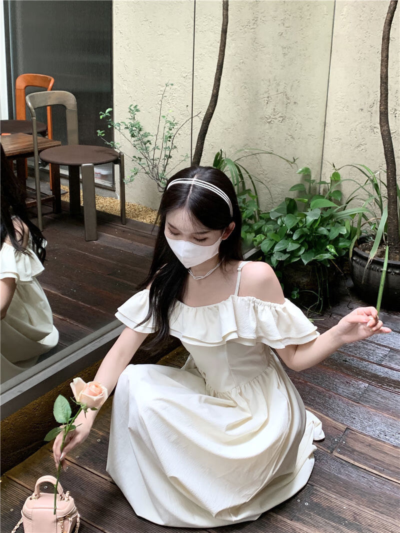 402b8a609f2f39f1.jpg' style=