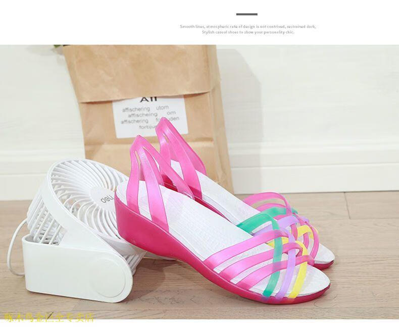 0e84051e44021e2e.jpg' style=